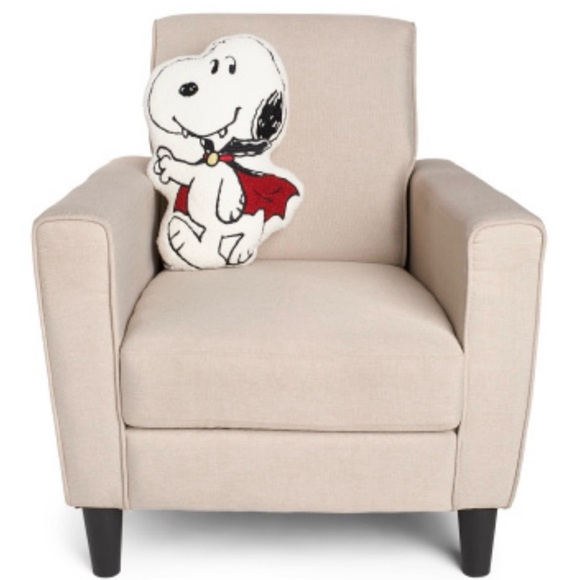 Peanuts Halloween Snoopy Vampire Sherpa 17" Plush Character Pillow - Picture 3 of 4